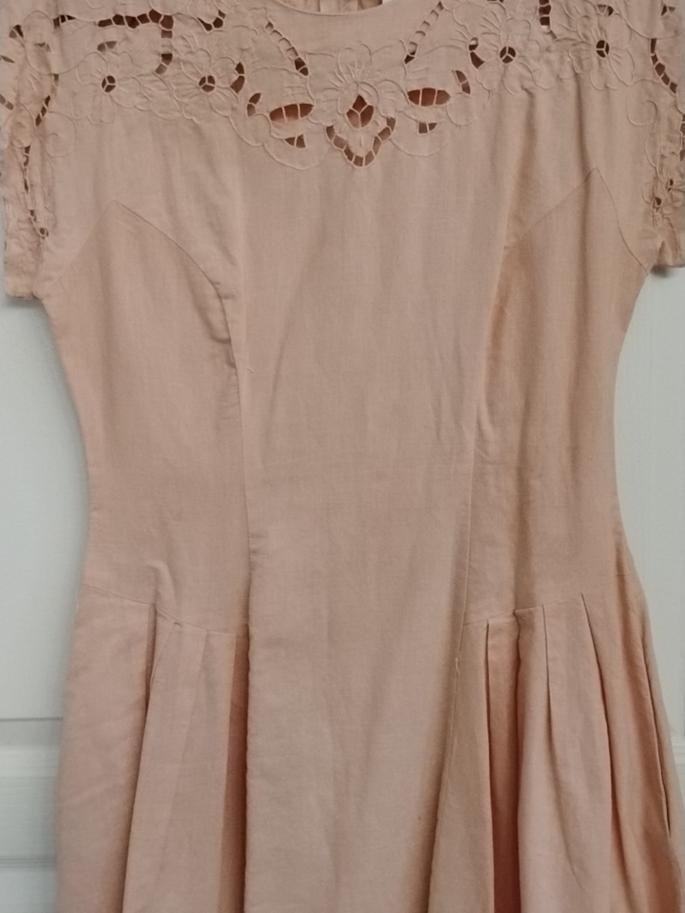Elegant Peach Lace Formal Dress for Women